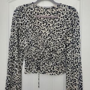 Long sleeved leopard print blouse